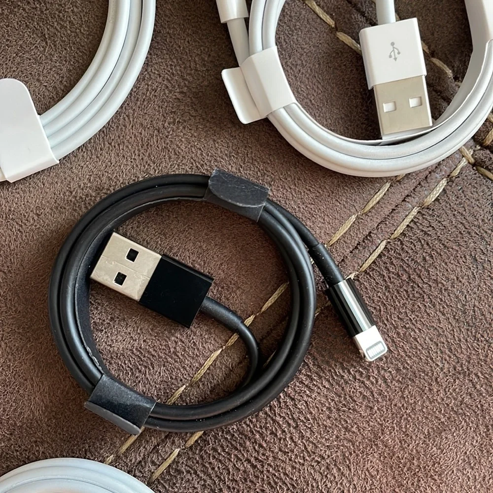 Apple Lightning Cable